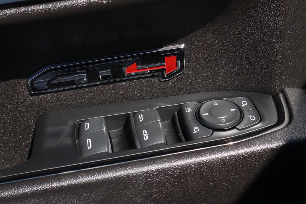 Used 2023 GMC Sierra 1500 AT4 w/ Technology Package AWD/4WD image 21