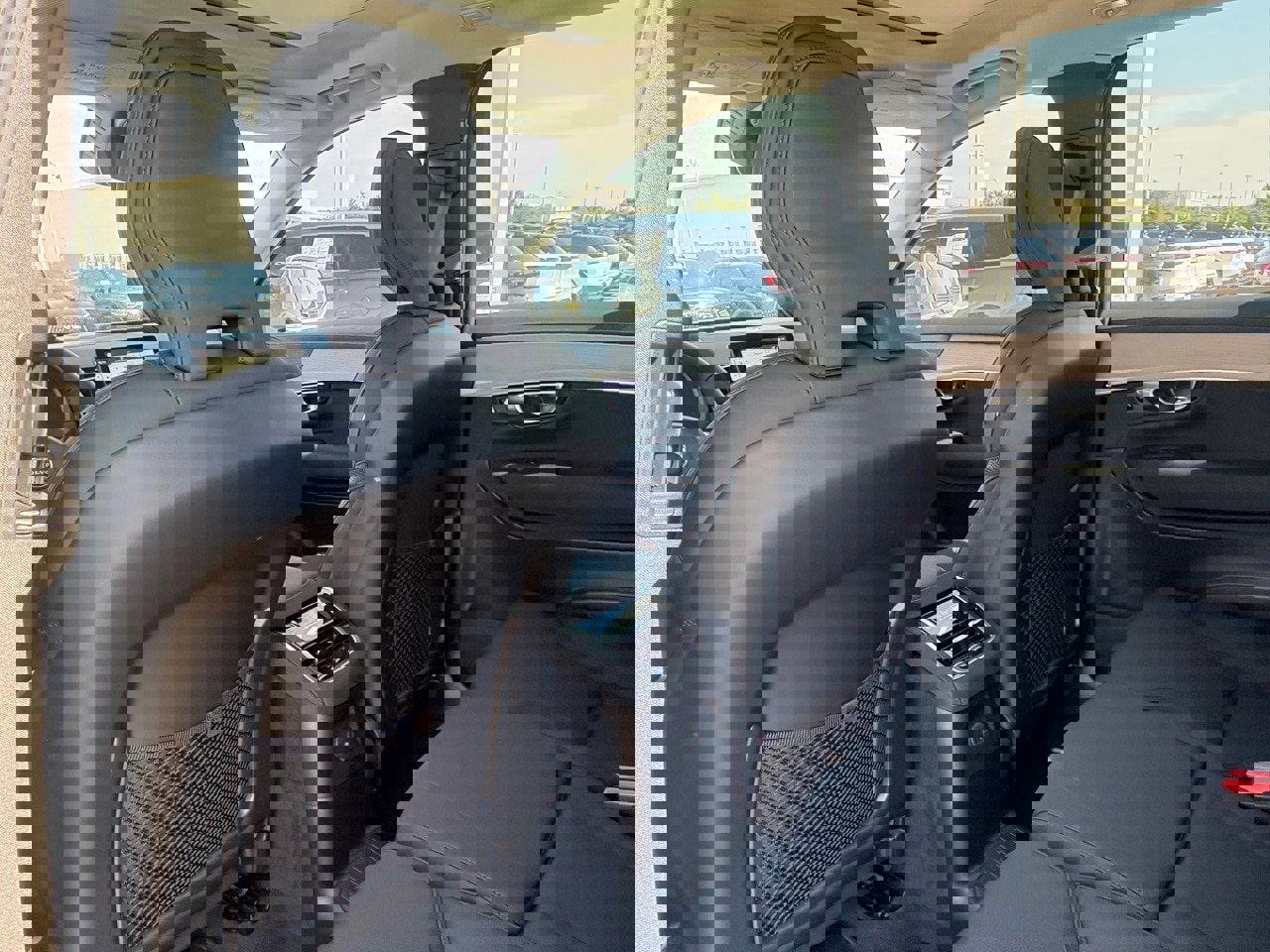 New 2026 Volvo XC90 T8 Plus image 23