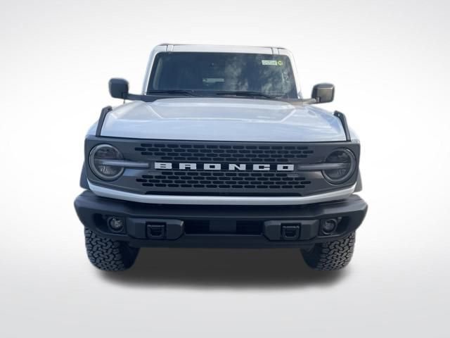 New 2025 Ford Bronco Badlands image 8