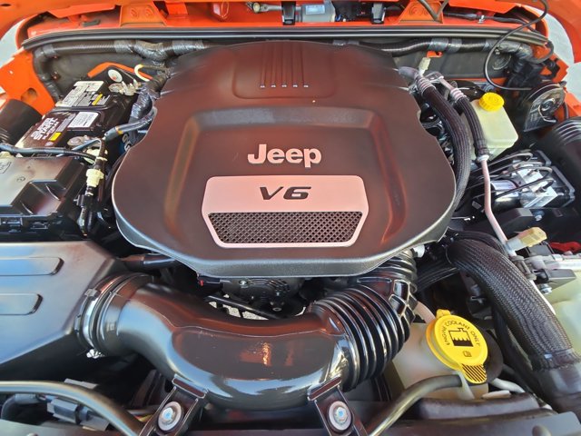 Used 2015 Jeep Wrangler Sport w/ Quick Order Package 24S AWD/4WD image 20