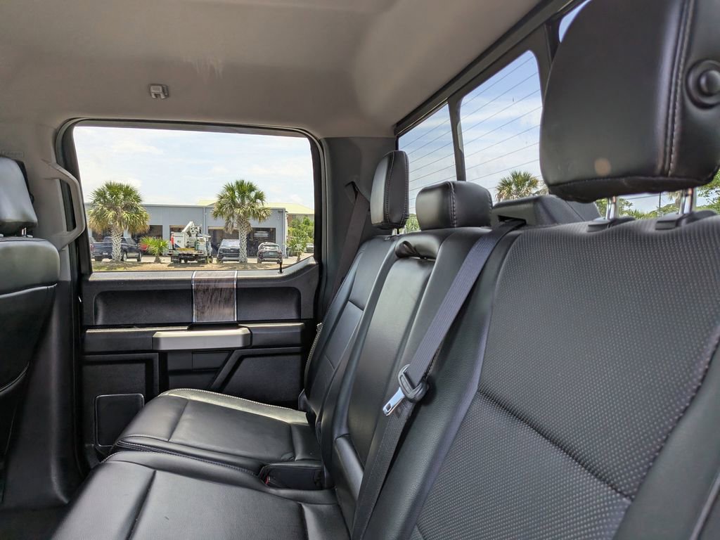 Used 2018 Ford F250 Lariat w/ Lariat Ultimate Package AWD/4WD image 19