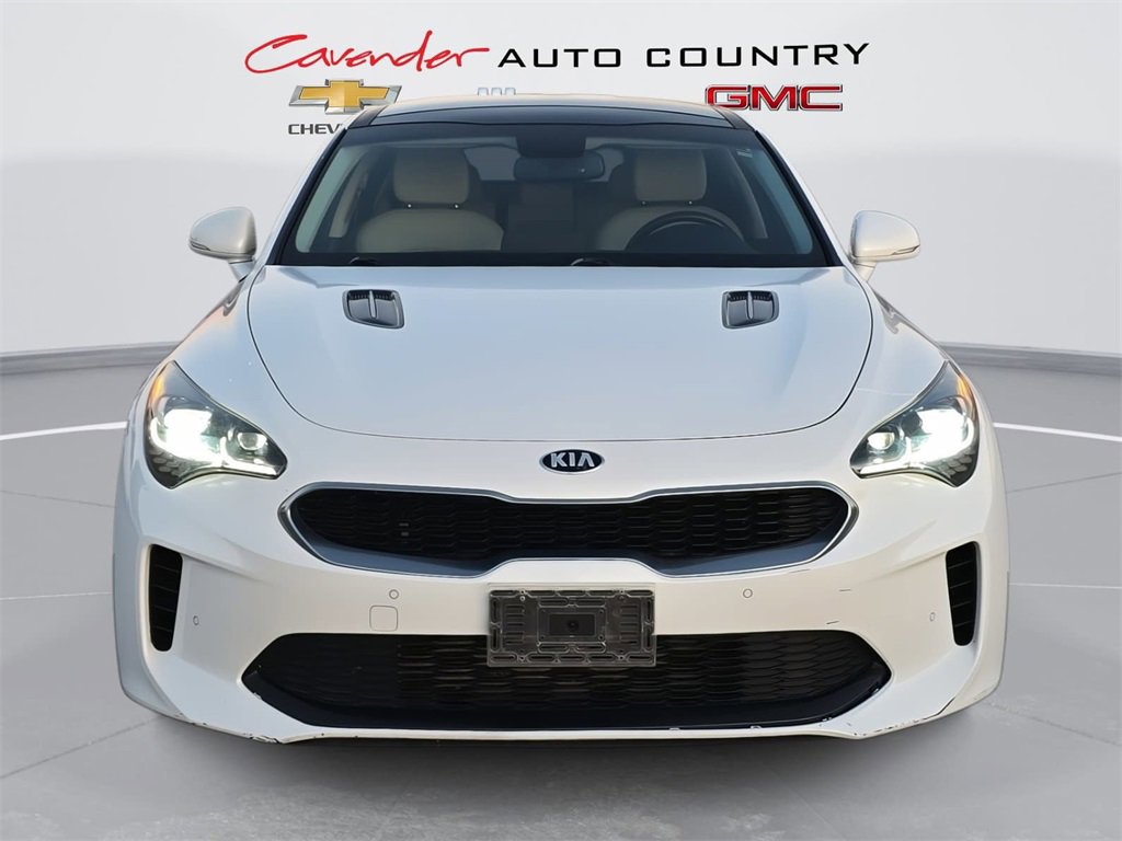 Used 2018 Kia Stinger Premium image 2