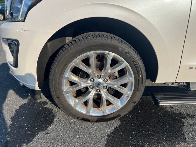 Used 2019 Ford Expedition Max Platinum AWD/4WD image 8