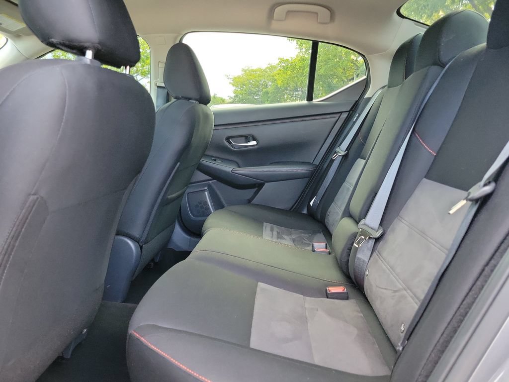 Certified 2024 Nissan Sentra SR FWD image 15