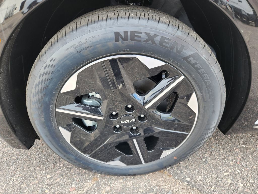 New 2025 Kia EV6 Wind image 15