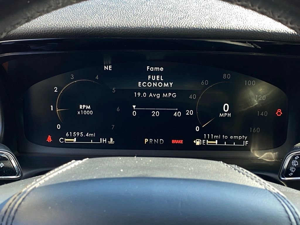 Used 2020 Lincoln Aviator Reserve w/ Equipment Group 202A image 16