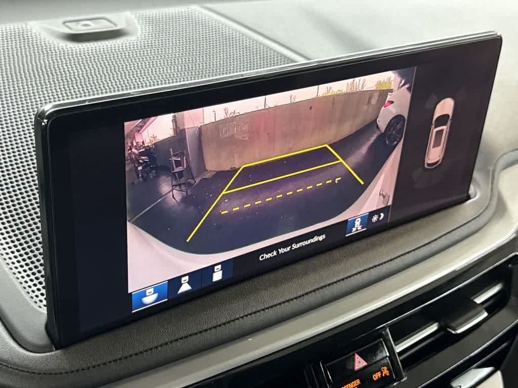 Certified 2025 Acura MDX FWD w/ Technology Package image 18