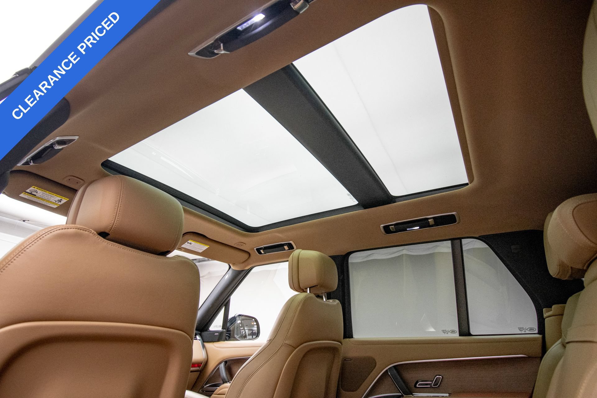 Used 2023 Land Rover Range Rover SE AWD/4WD image 15