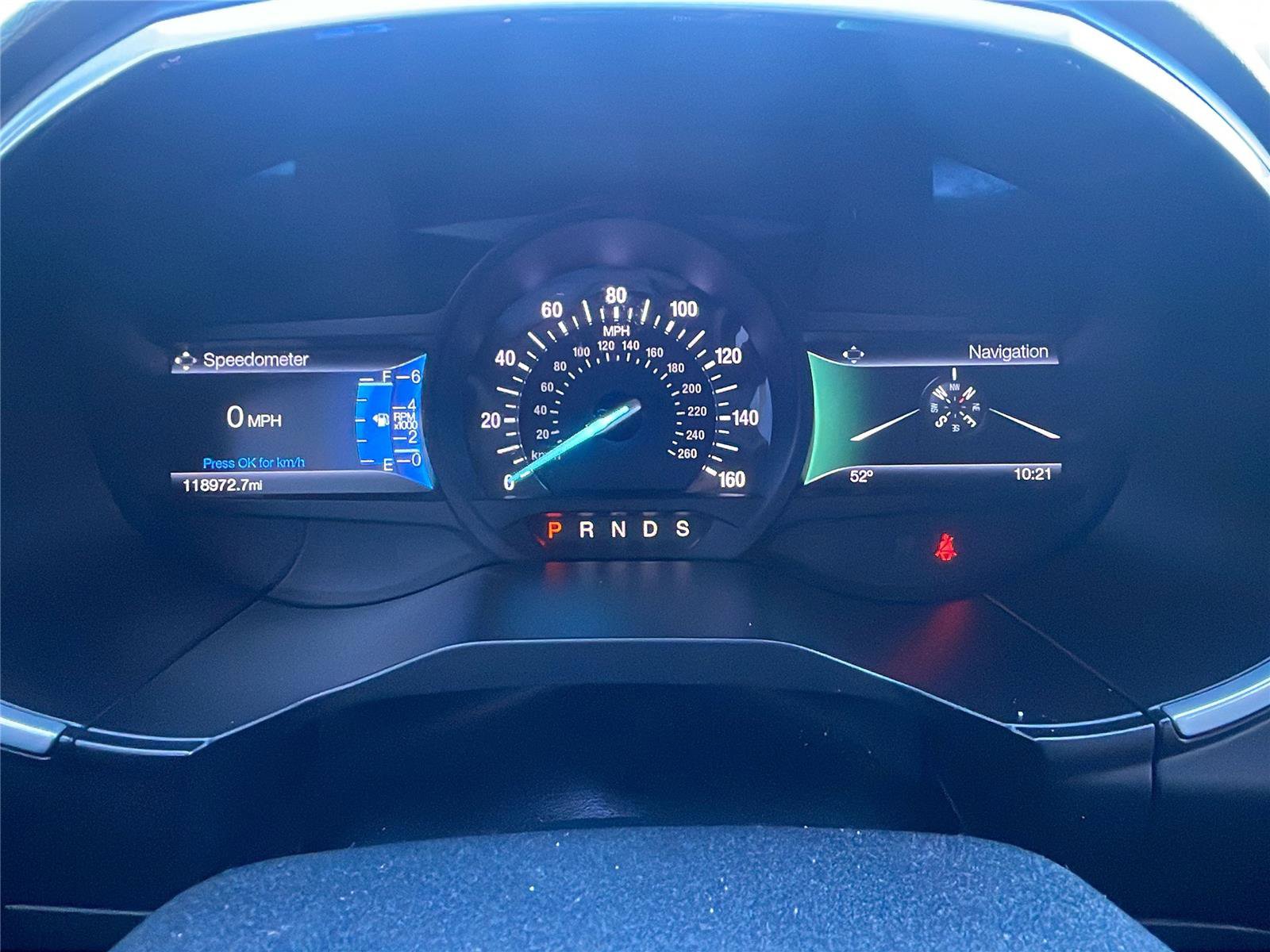 Used 2016 Ford Edge Titanium w/ Technology Package image 24