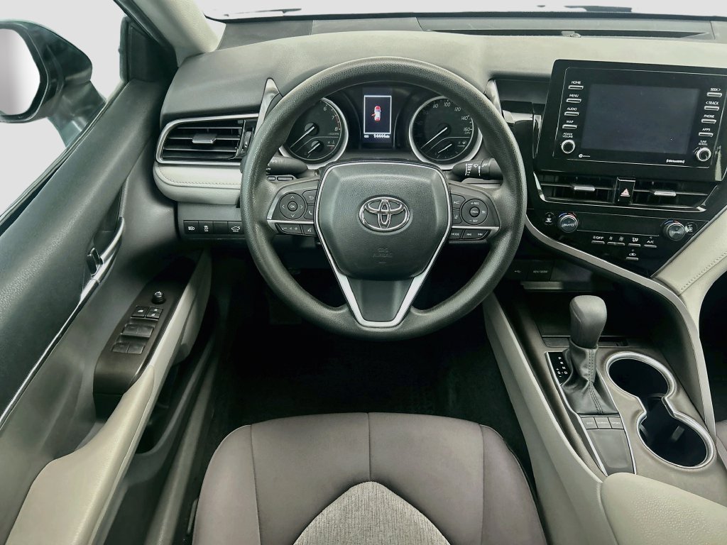 Used 2024 Toyota Camry LE FWD image 10