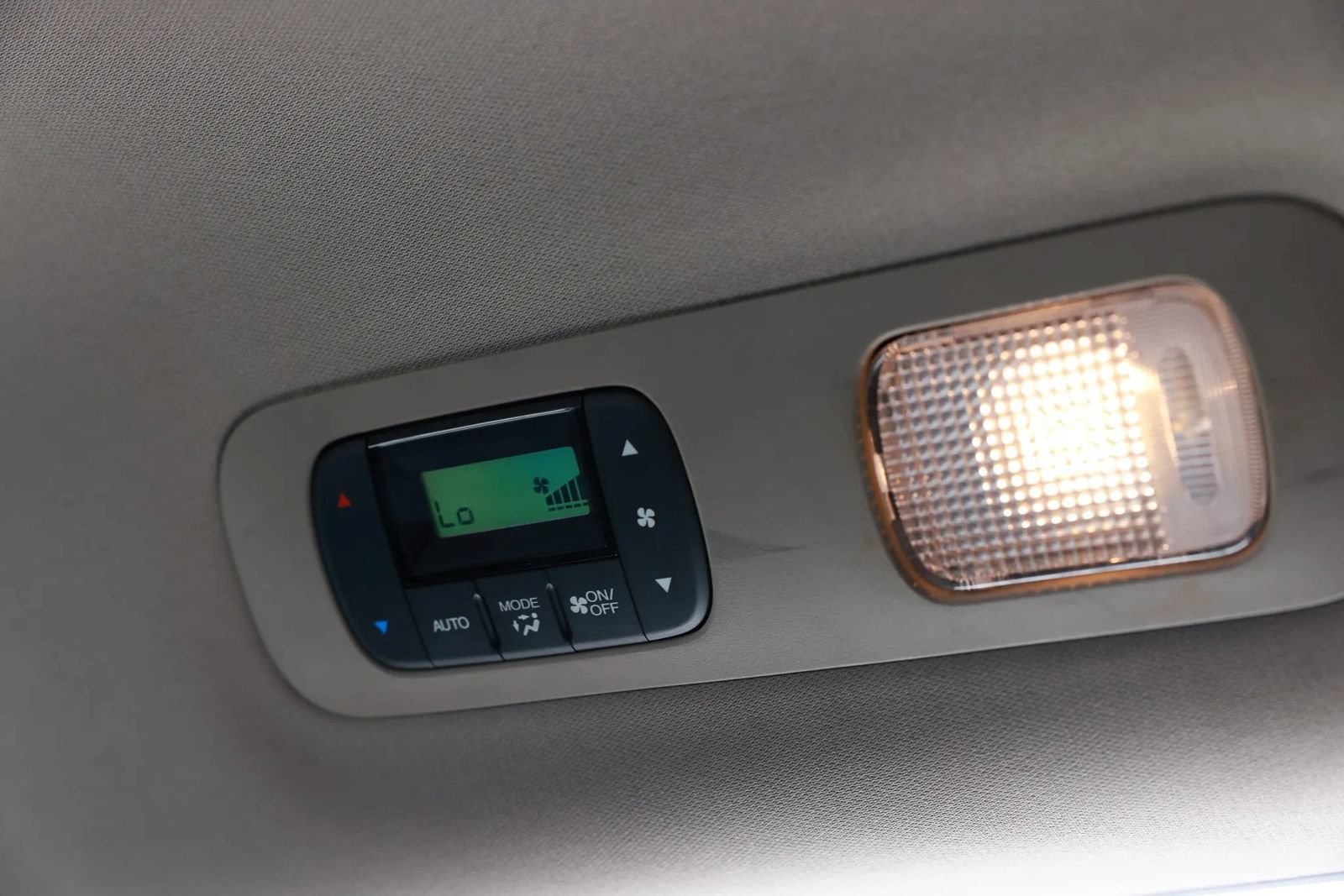 Used 2020 Honda Odyssey EX image 46