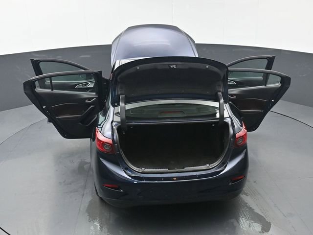 Used 2018 MAZDA MAZDA3 Touring image 48