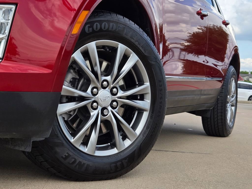 Used 2021 Cadillac XT5 Premium Luxury w/ LPO, Floor Liner Package image 8