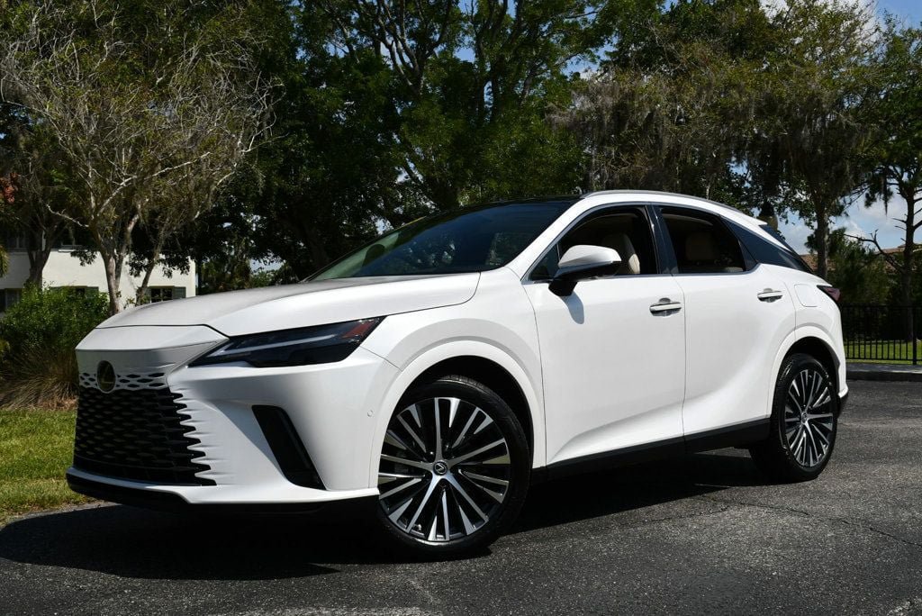 Used 2023 Lexus RX 350 Premium Plus w/ Accessory Package FWD image 20
