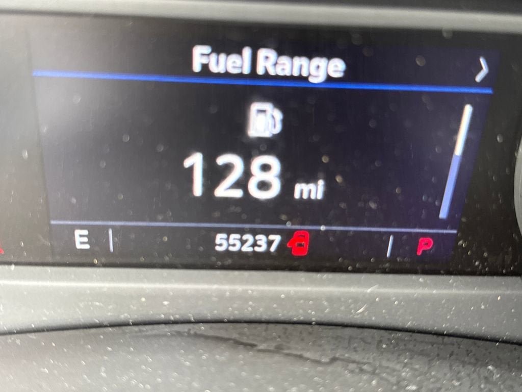 Certified 2023 Cadillac XT4 Luxury w/ Cold Weather Package FWD image 23
