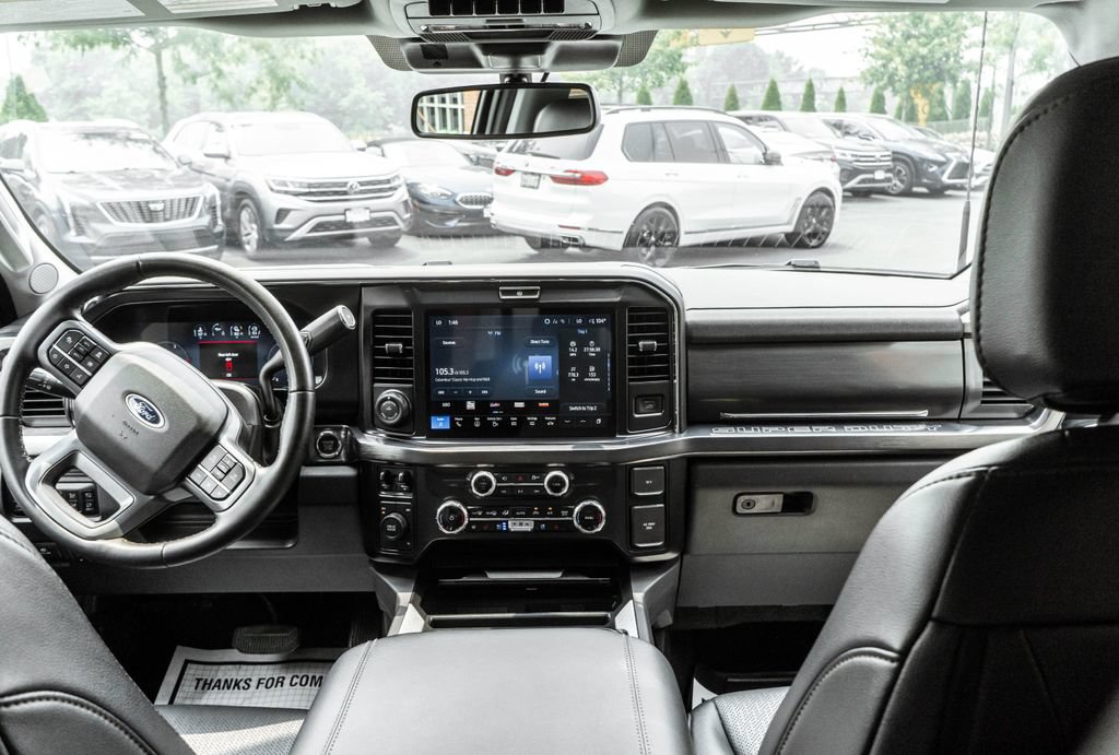 Used 2025 Ford F350 Lariat w/ Lariat Ultimate Package AWD/4WD image 8