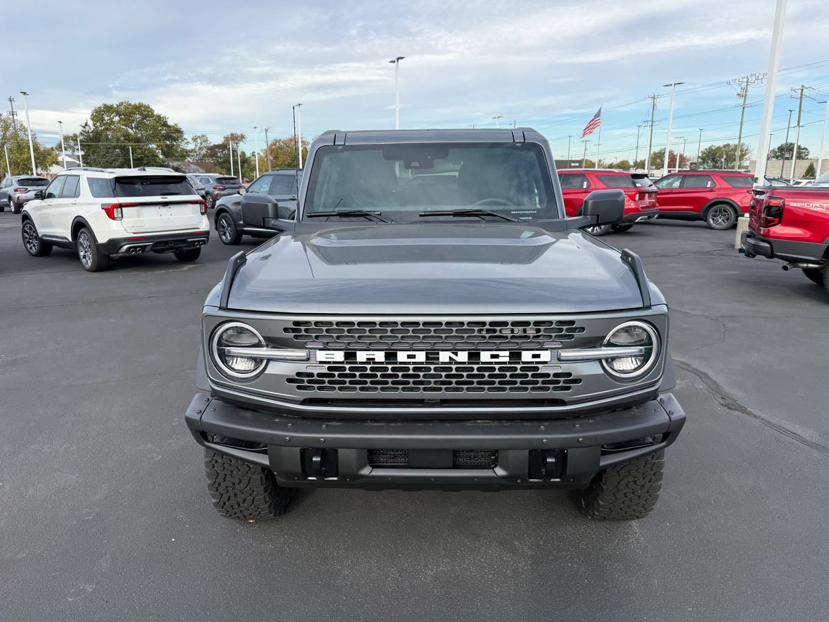 New 2025 Ford Bronco Badlands AWD/4WD image 2