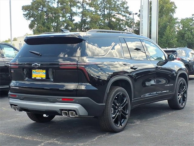 New 2026 Chevrolet Traverse LT w/ Driver Confidence Package image 2