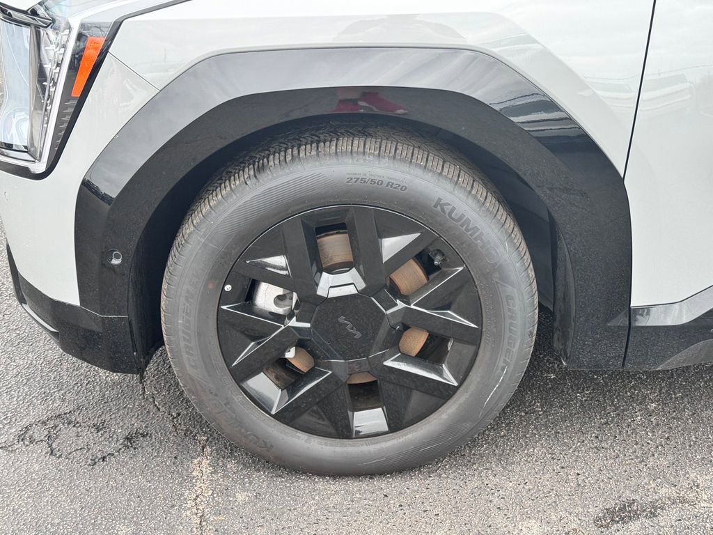 New 2026 Kia EV9 Land w/ Nightfall Edition Package AWD/4WD image 9