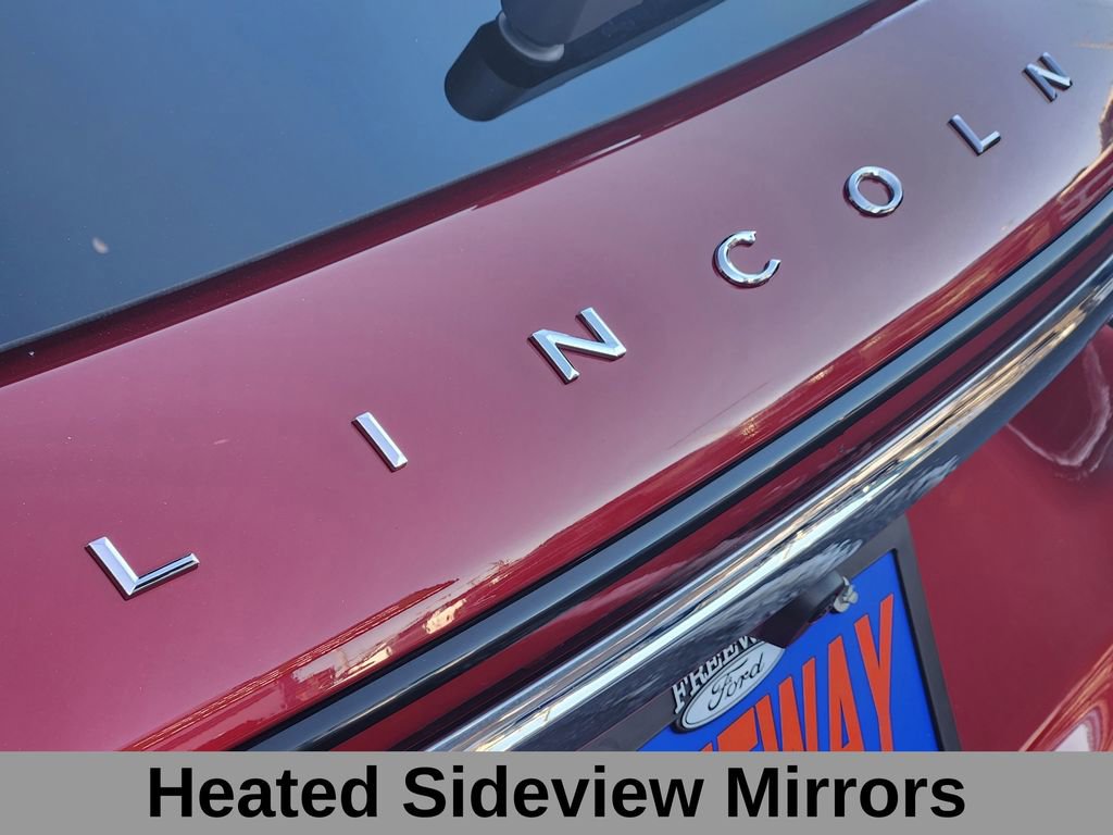 Used 2024 Lincoln Corsair Premiere w/ Equipment Group 101A image 17