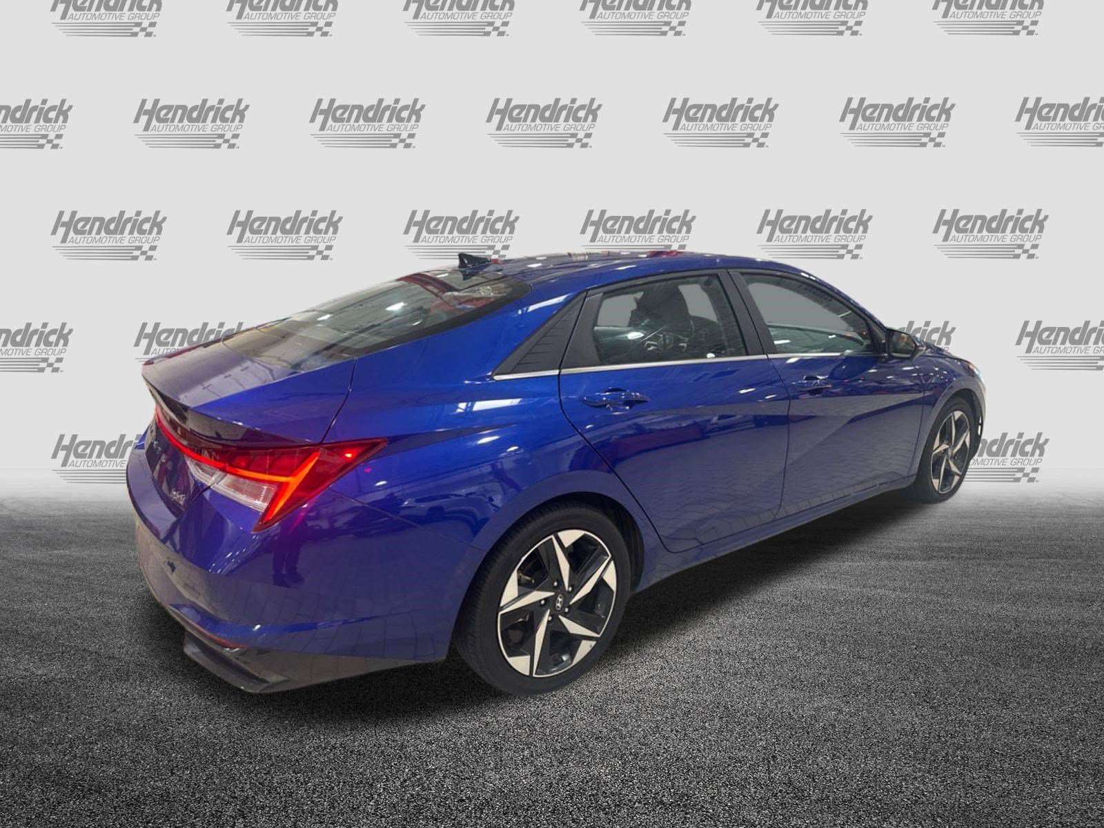 Used 2023 Hyundai Elantra Limited w/ Cargo Package FWD image 41