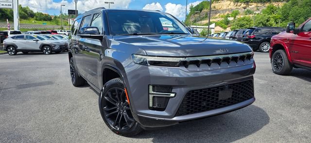 New 2026 Jeep Grand Wagoneer L Summit AWD/4WD image 2