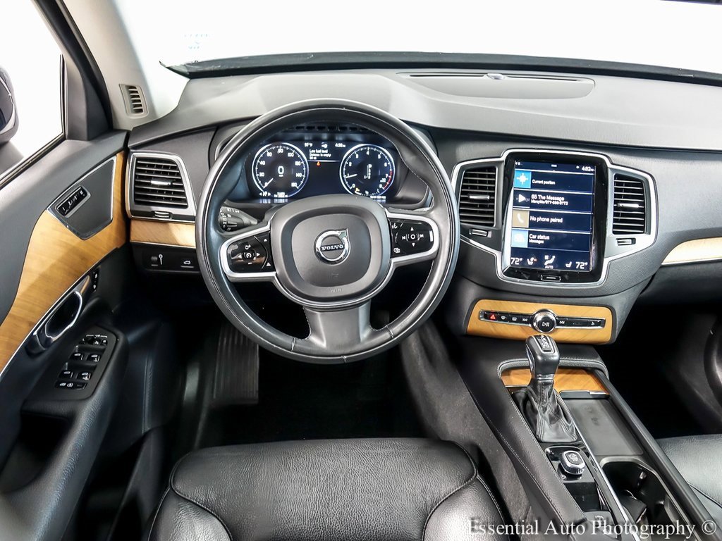 Used 2022 Volvo XC90 T6 Momentum w/ Protection Package image 14