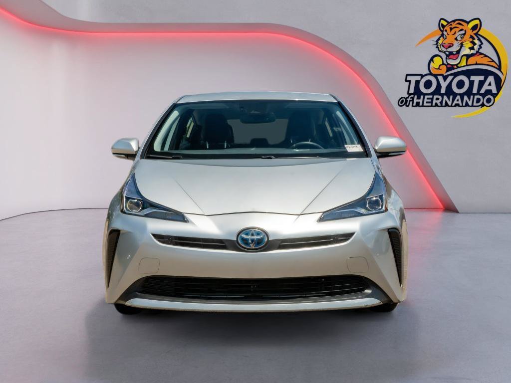 Used 2021 Toyota Prius XLE FWD image 2