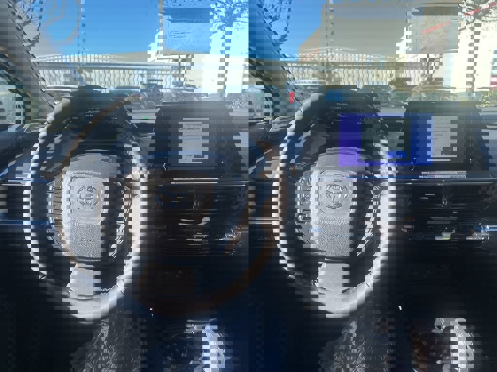 New 2026 Toyota Prius LE image 11