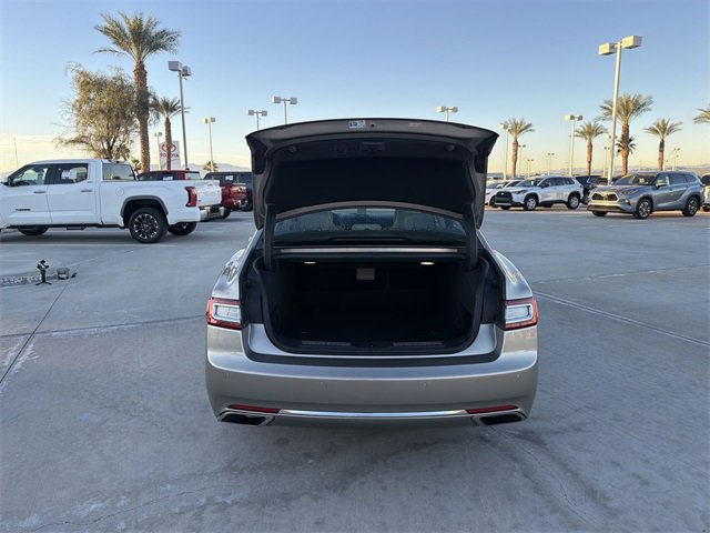 Used 2019 Lincoln Continental Reserve image 31