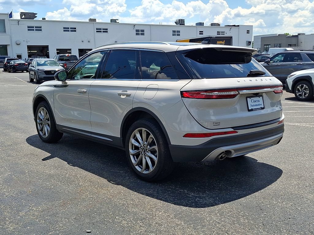 Certified 2021 Lincoln Corsair AWD w/ Premium Package image 7