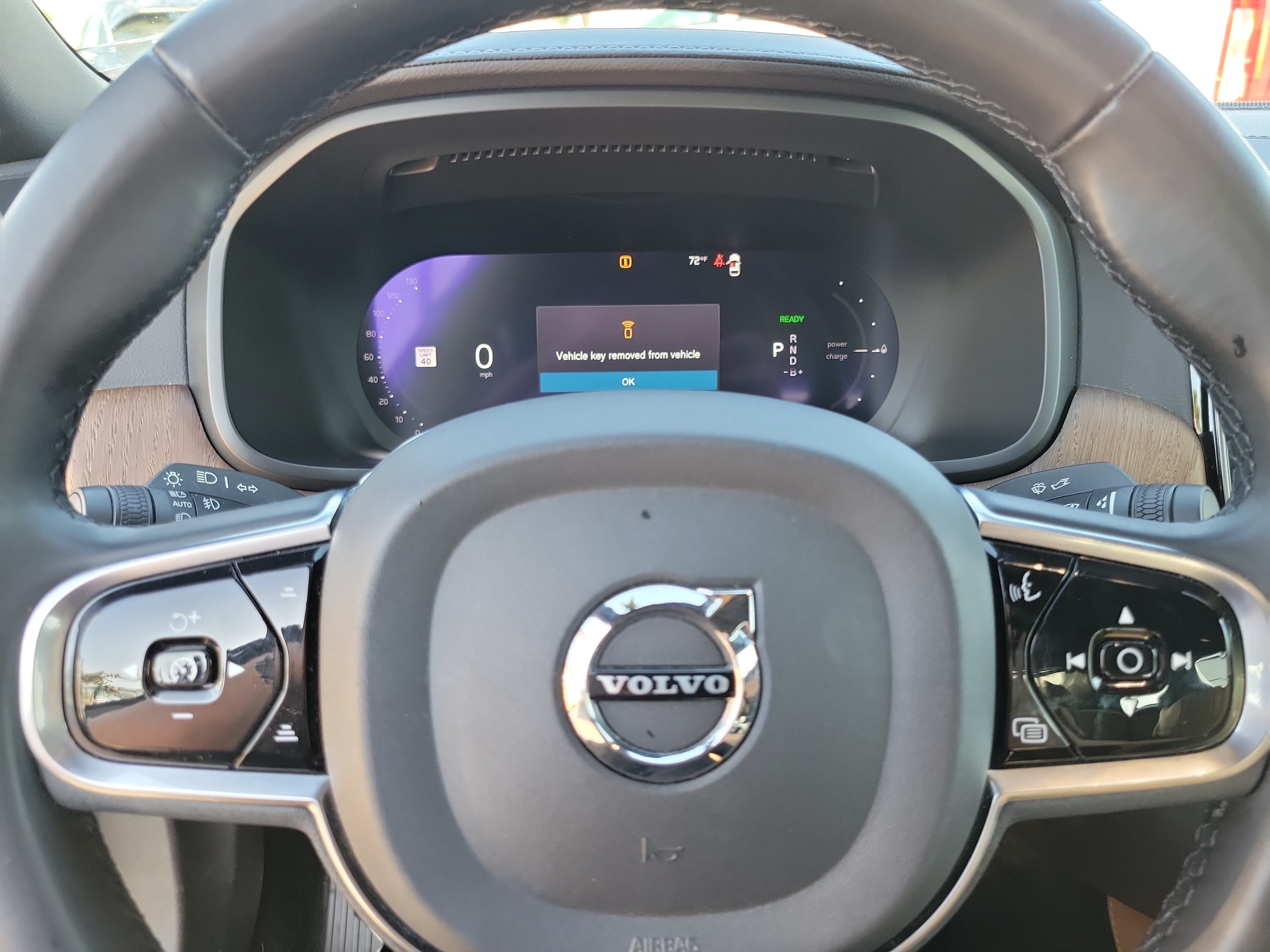 Used 2023 Volvo S90 T8 Ultimate AWD/4WD image 9