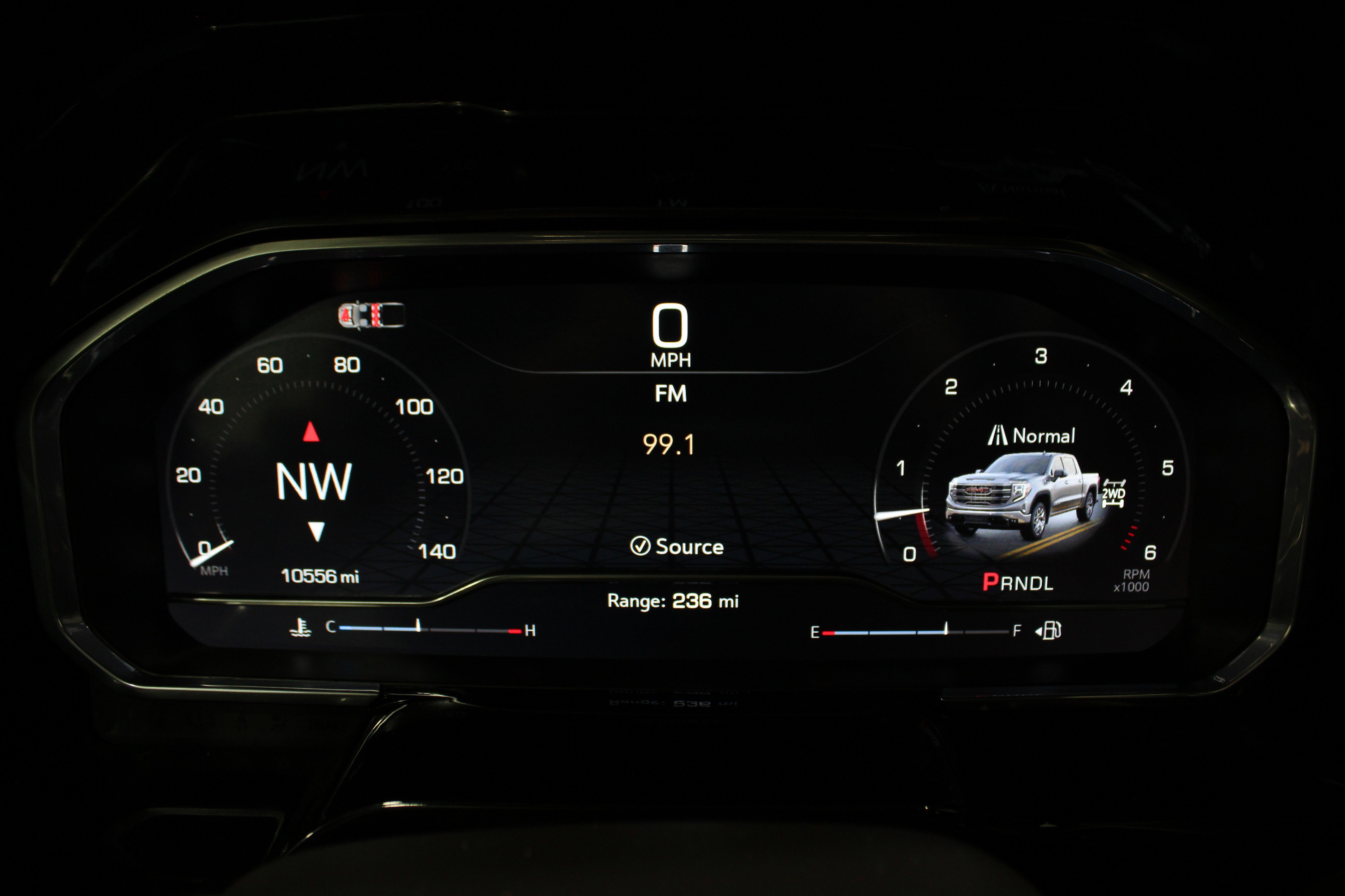 Used 2024 GMC Sierra 1500 SLT image 14