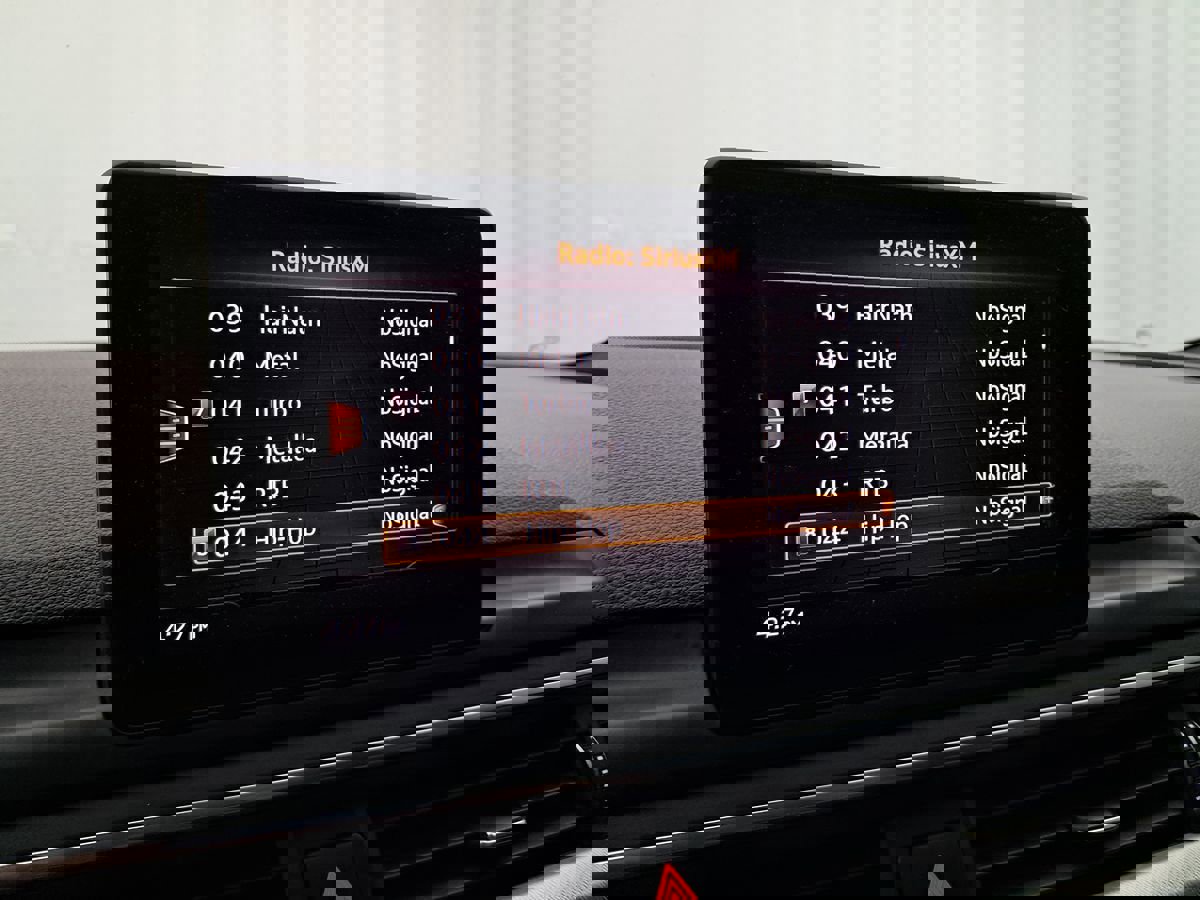 Used 2017 Audi A4 2.0T allroad Premium Plus image 25