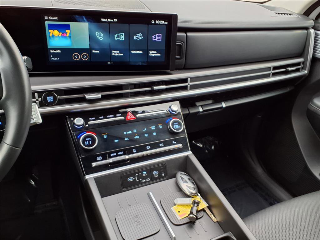 Used 2025 Hyundai Santa Fe SEL image 5