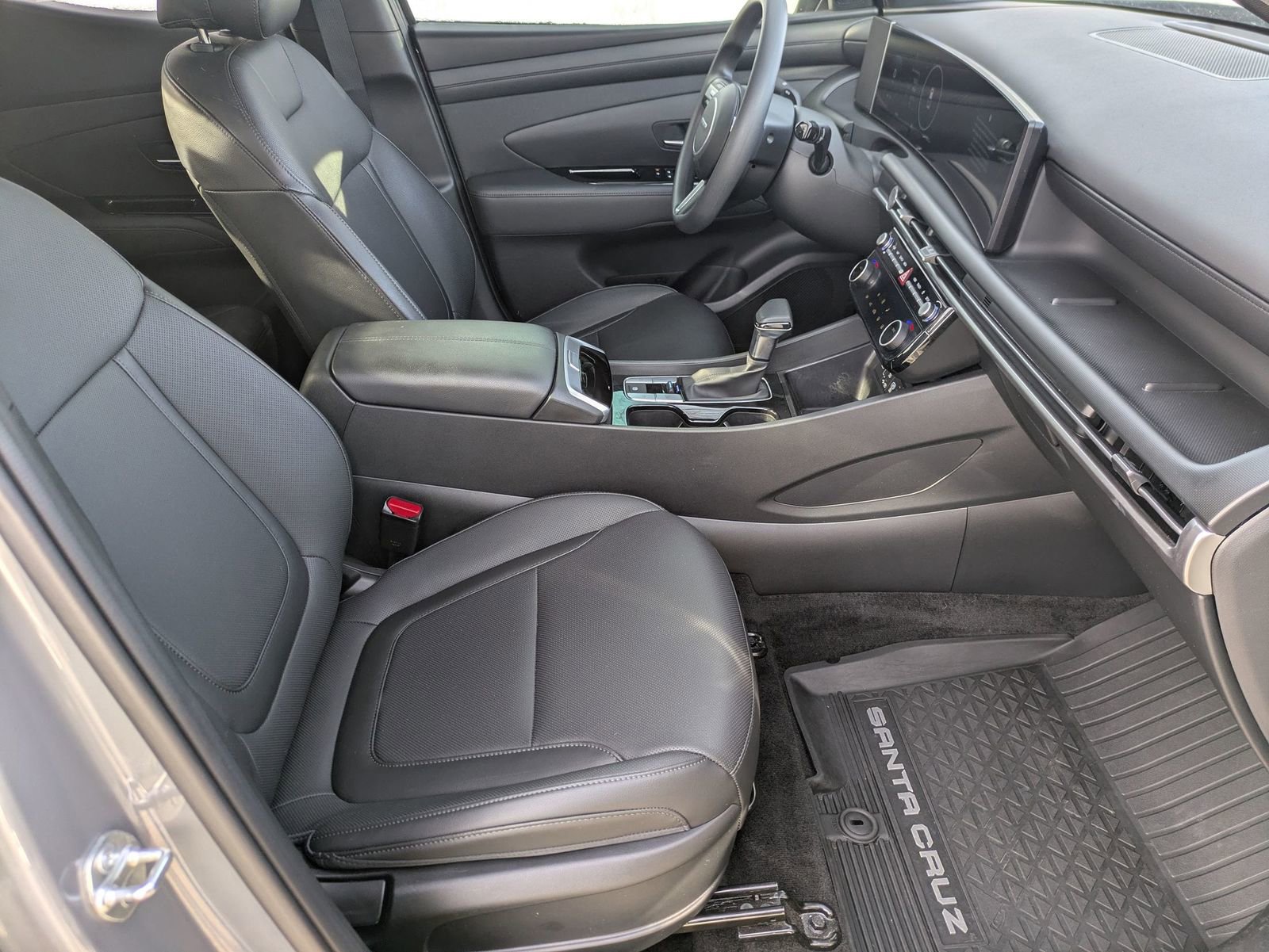 Used 2025 Hyundai Santa Cruz SEL image 25