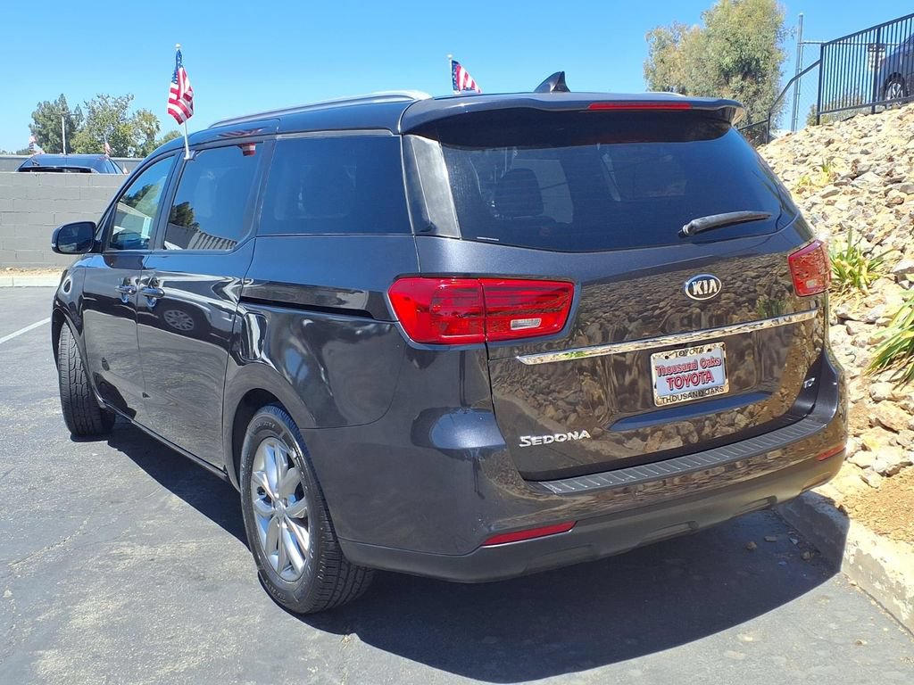 Used 2019 Kia Sedona EX FWD image 5