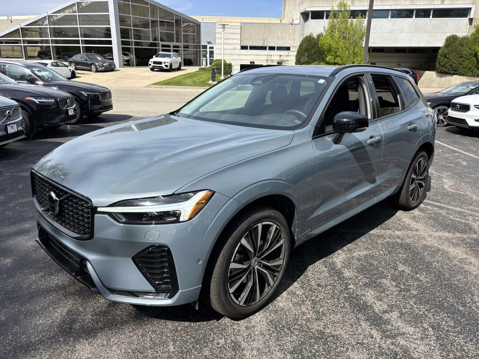 Used 2023 Volvo XC60 B5 Plus w/ Climate Package