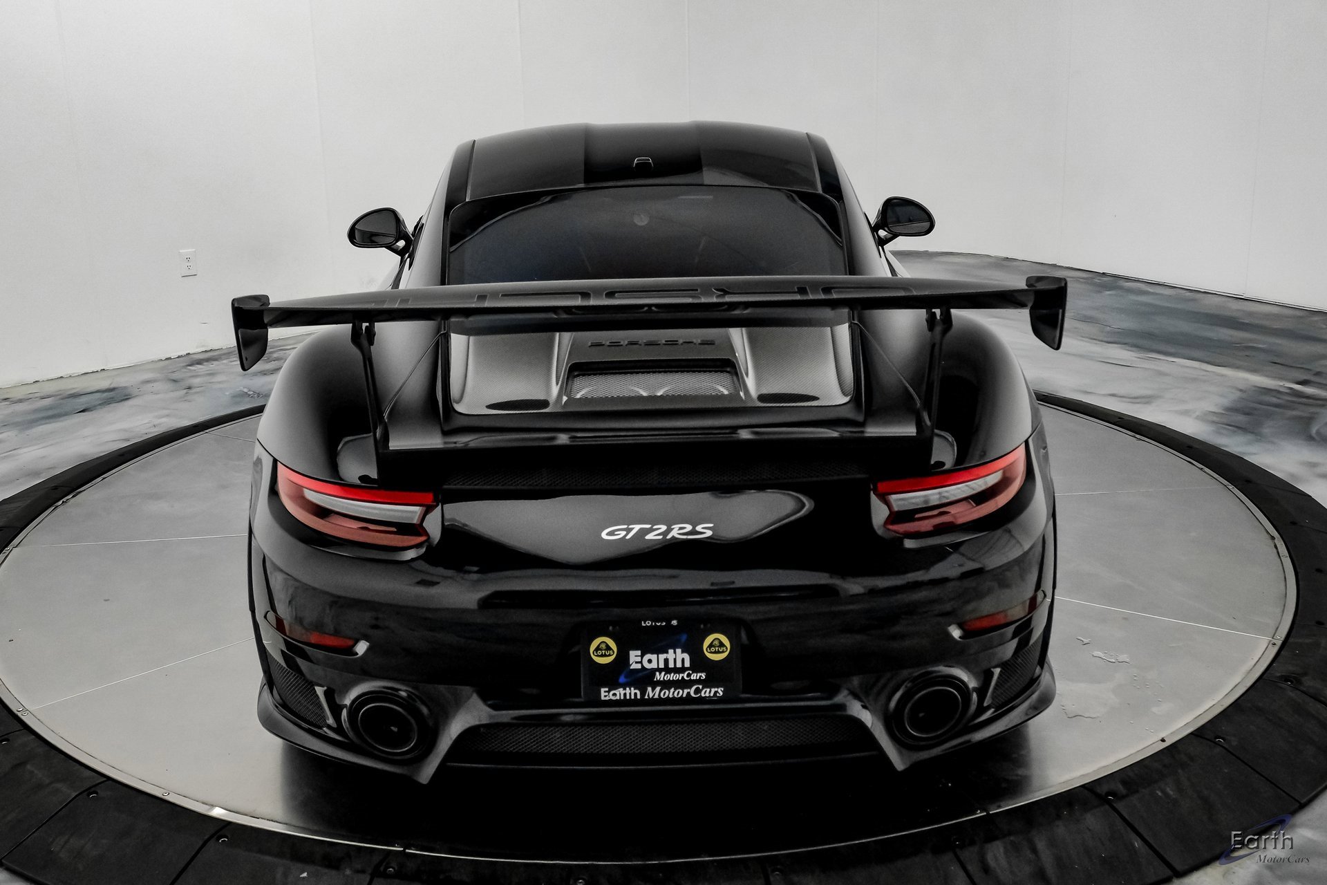 Used 2019 Porsche 911 GT2 RS w/ Weissach Package image 15