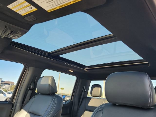 Used 2022 Ford F250 Lariat w/ Tremor Off-Road Package image 21