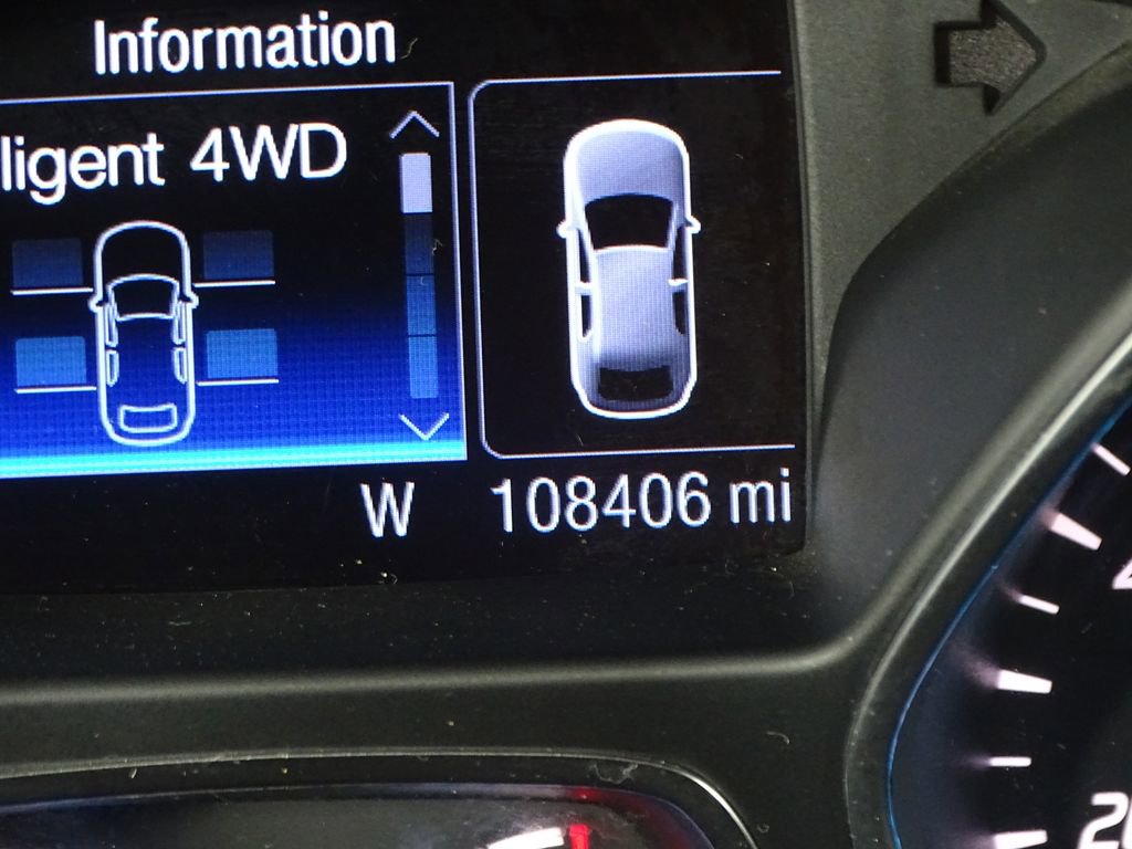 Used 2015 Ford Escape SE image 34