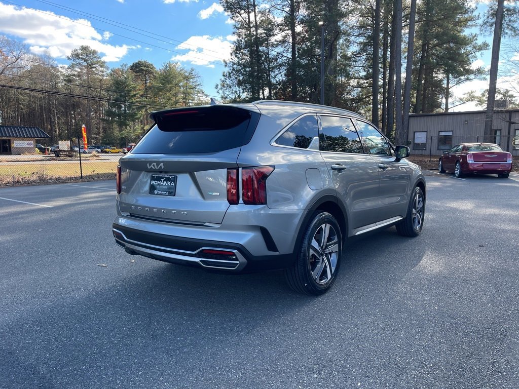Certified 2022 Kia Sorento SX image 5