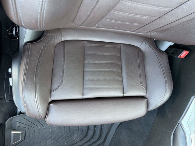 Used 2022 BMW 330i Sedan w/ Premium Package 2 RWD image 18