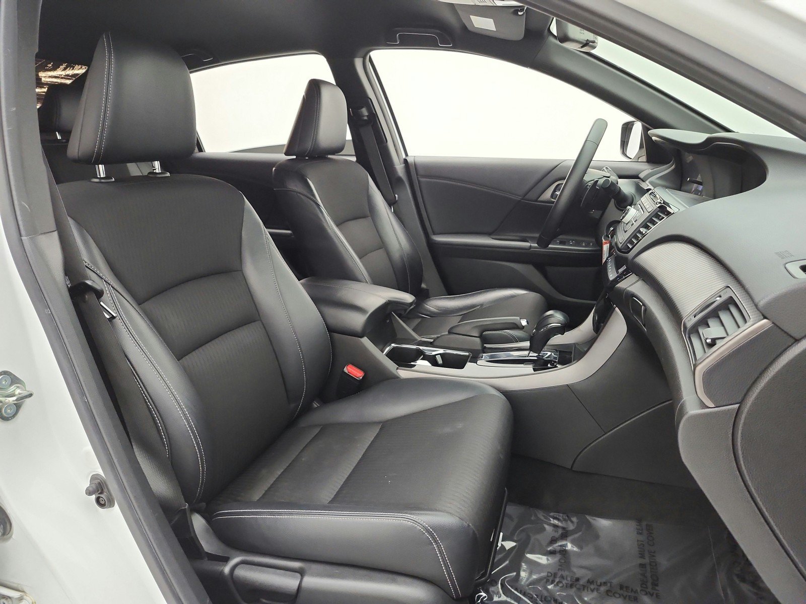 Used 2016 Honda Accord Sport image 19