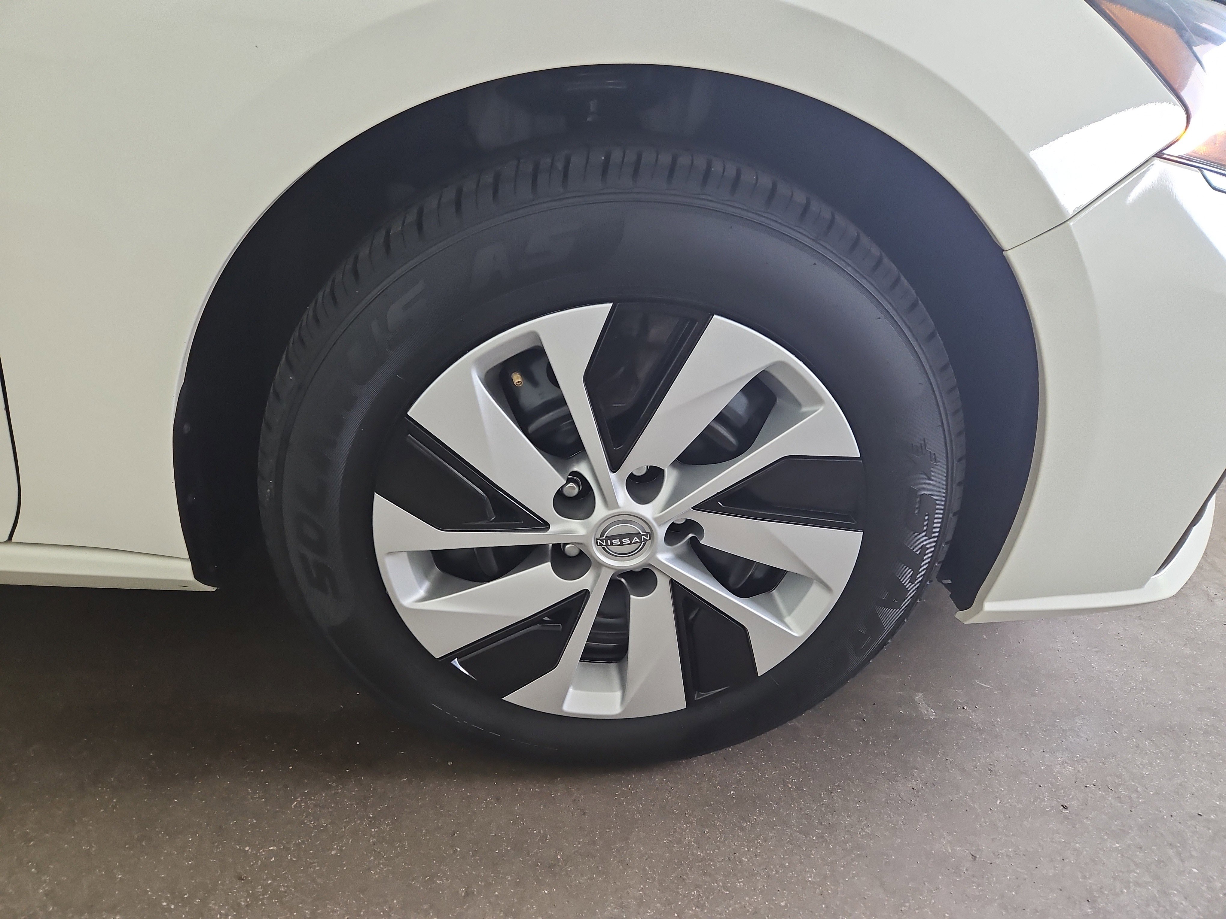 Used 2024 Nissan Altima 2.5 S image 20