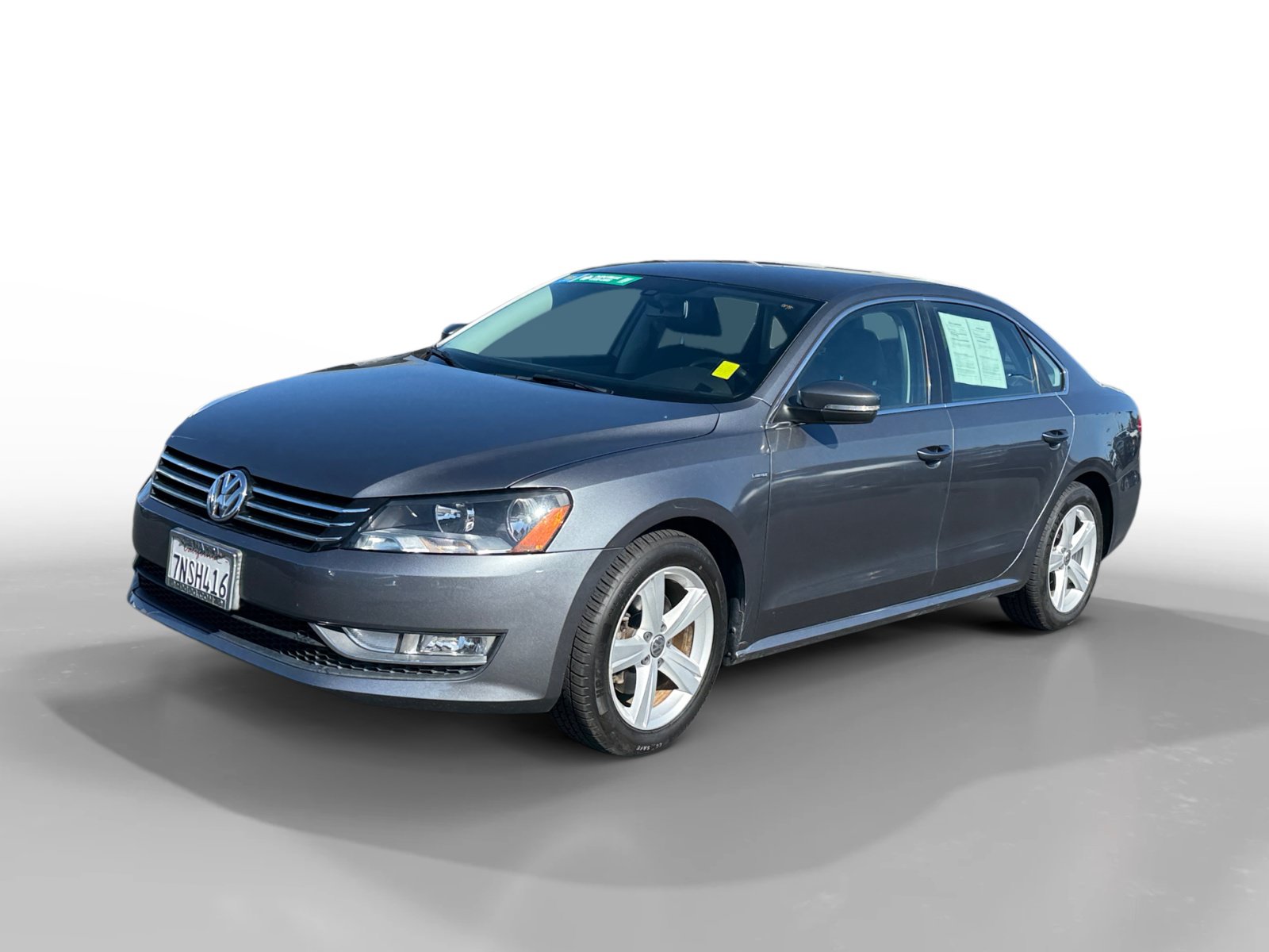 Used 2015 Volkswagen Passat 1.8T Limited Edition FWD image 1