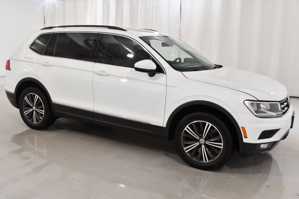 Used 2018 Volkswagen Tiguan SE w/ 18" Alloy Wheels Package AWD/4WD image 5
