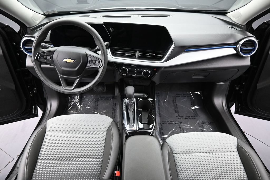 Certified 2026 Chevrolet Trax LT FWD image 16