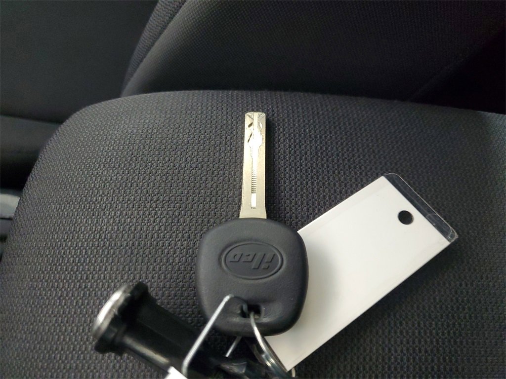 Used 2020 Toyota Corolla LE image 24