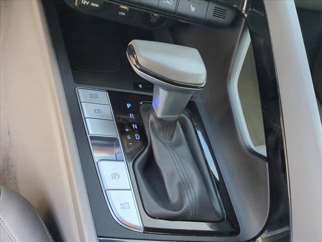 Used 2025 Hyundai Elantra SEL FWD image 22